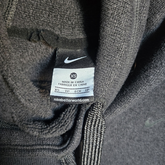 Nike therma fit grey hoodie - Picture 3 of 5